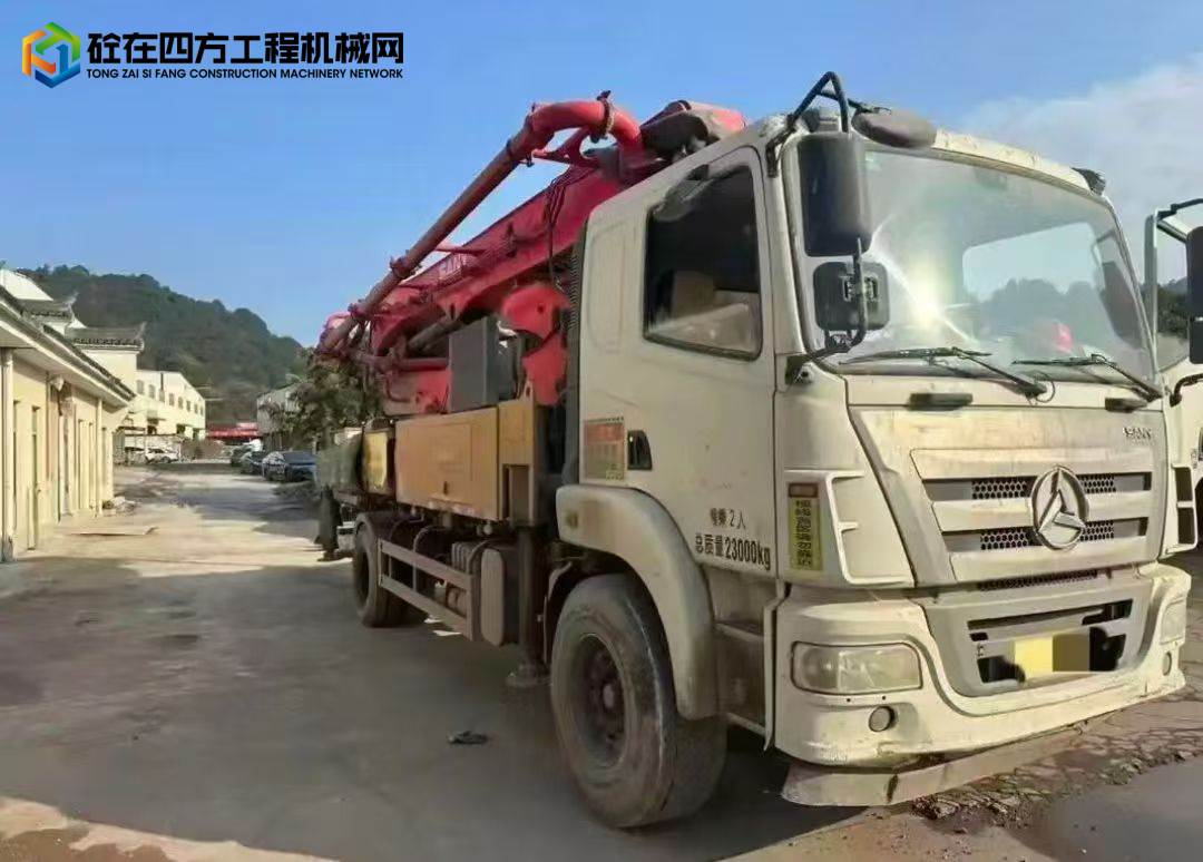 https://images.tongzsf.com/tong/truck_machine/20250806/16892c5cc8bd75.jpg