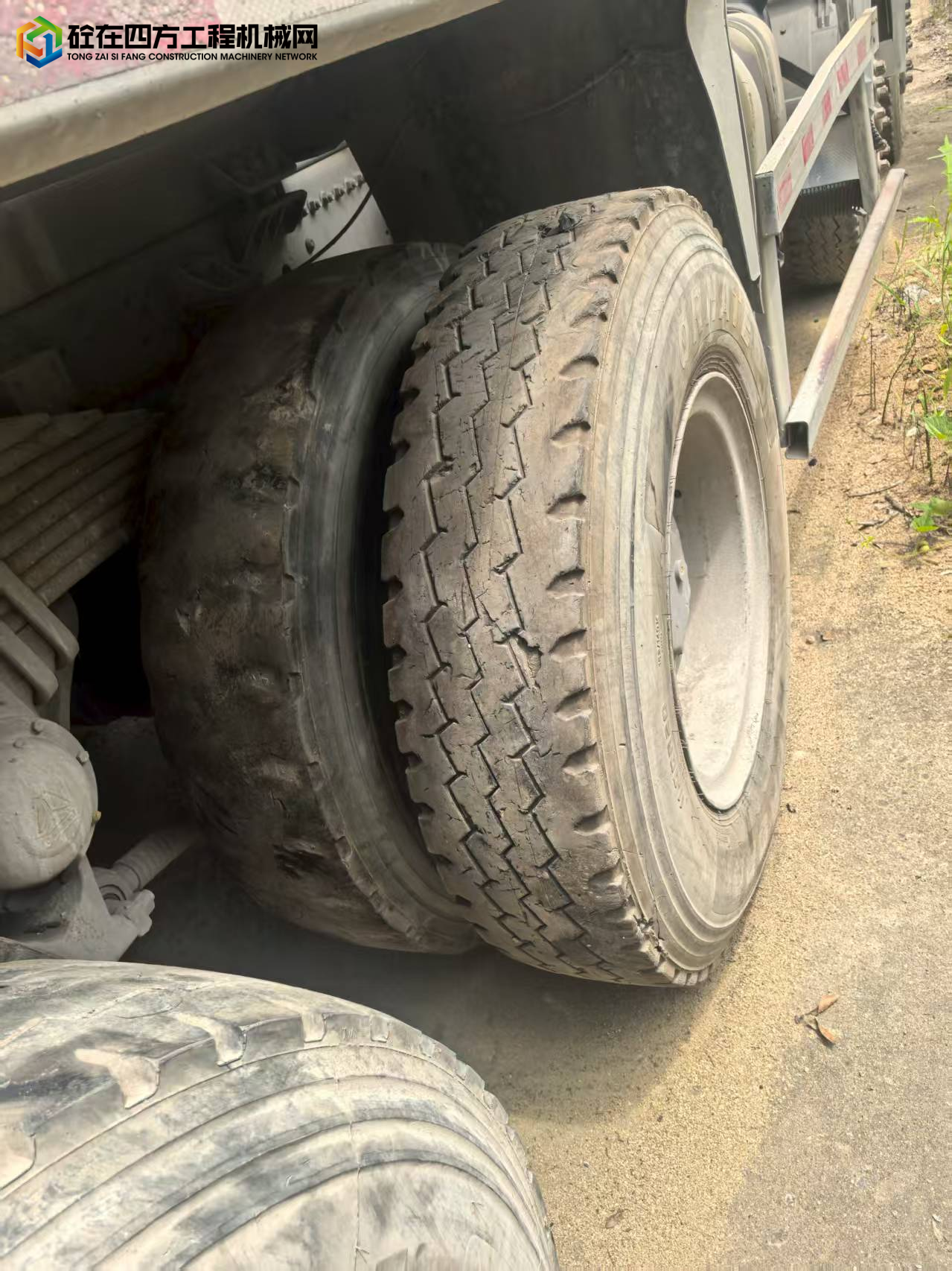 https://images.tongzsf.com/tong/truck_machine/20250806/16892f0e40bb26.jpg