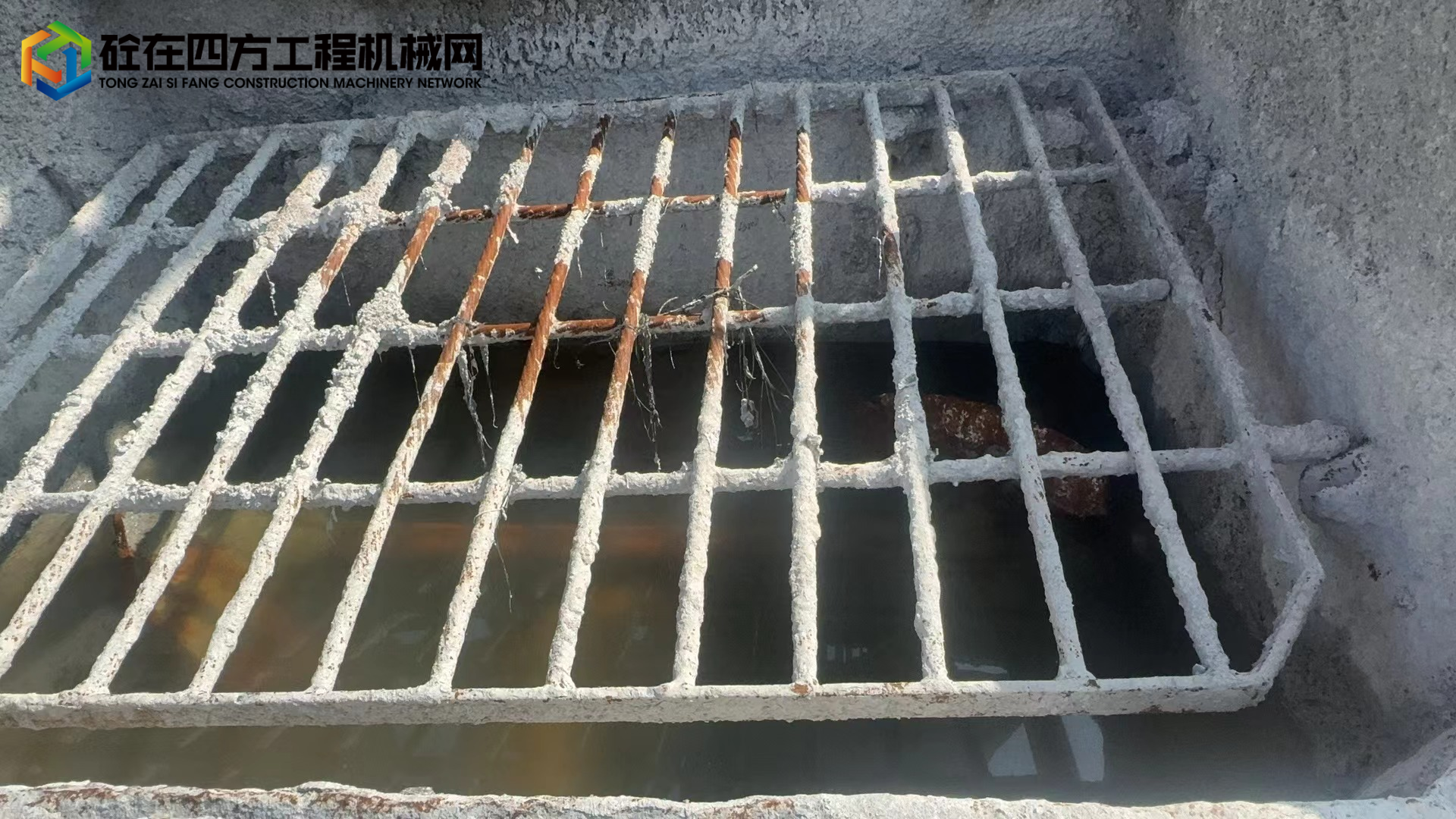 https://images.tongzsf.com/tong/truck_machine/20250806/16892ffbc07e91.jpg