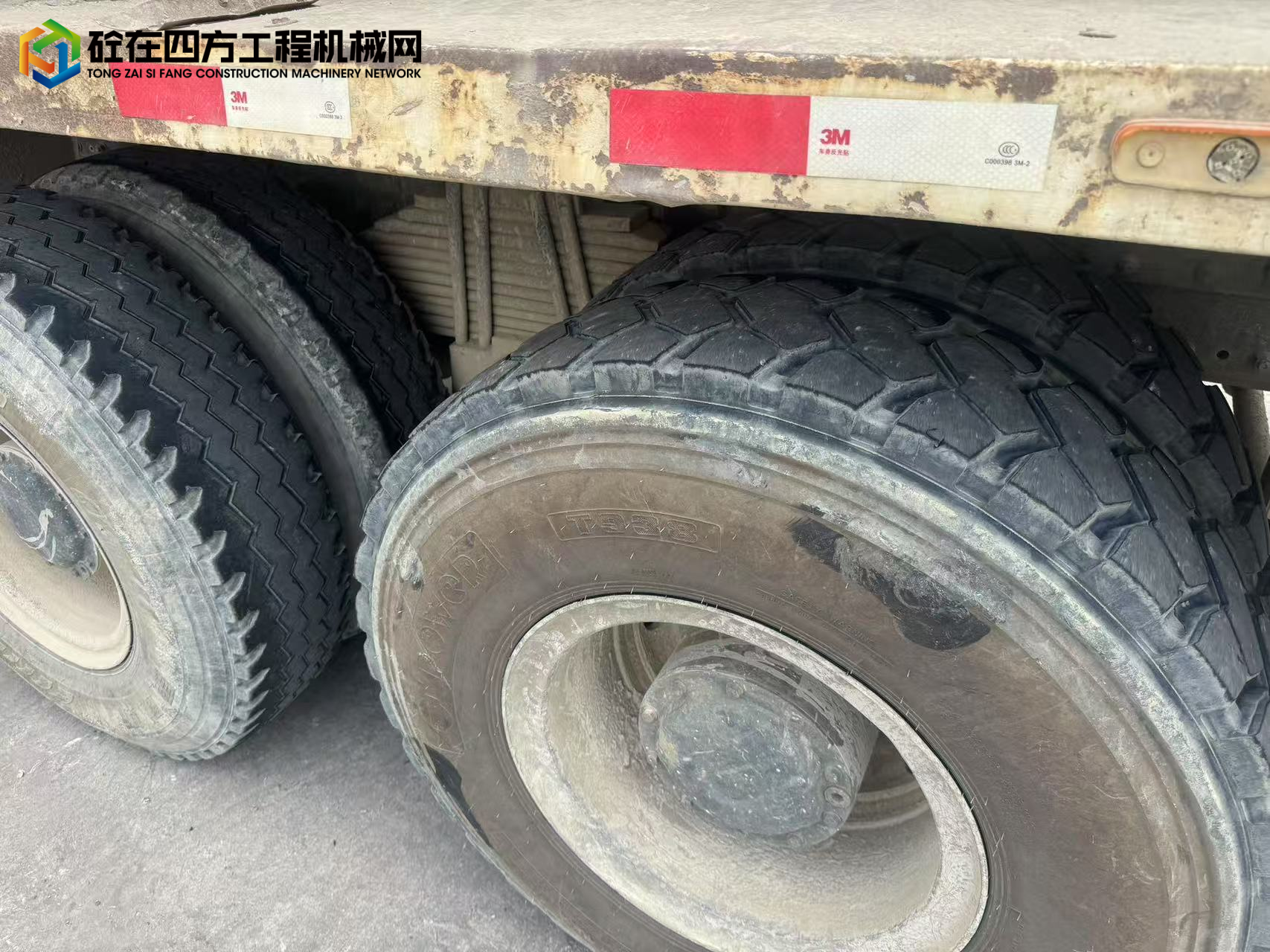 https://images.tongzsf.com/tong/truck_machine/20250806/1689303e8d15a1.jpg