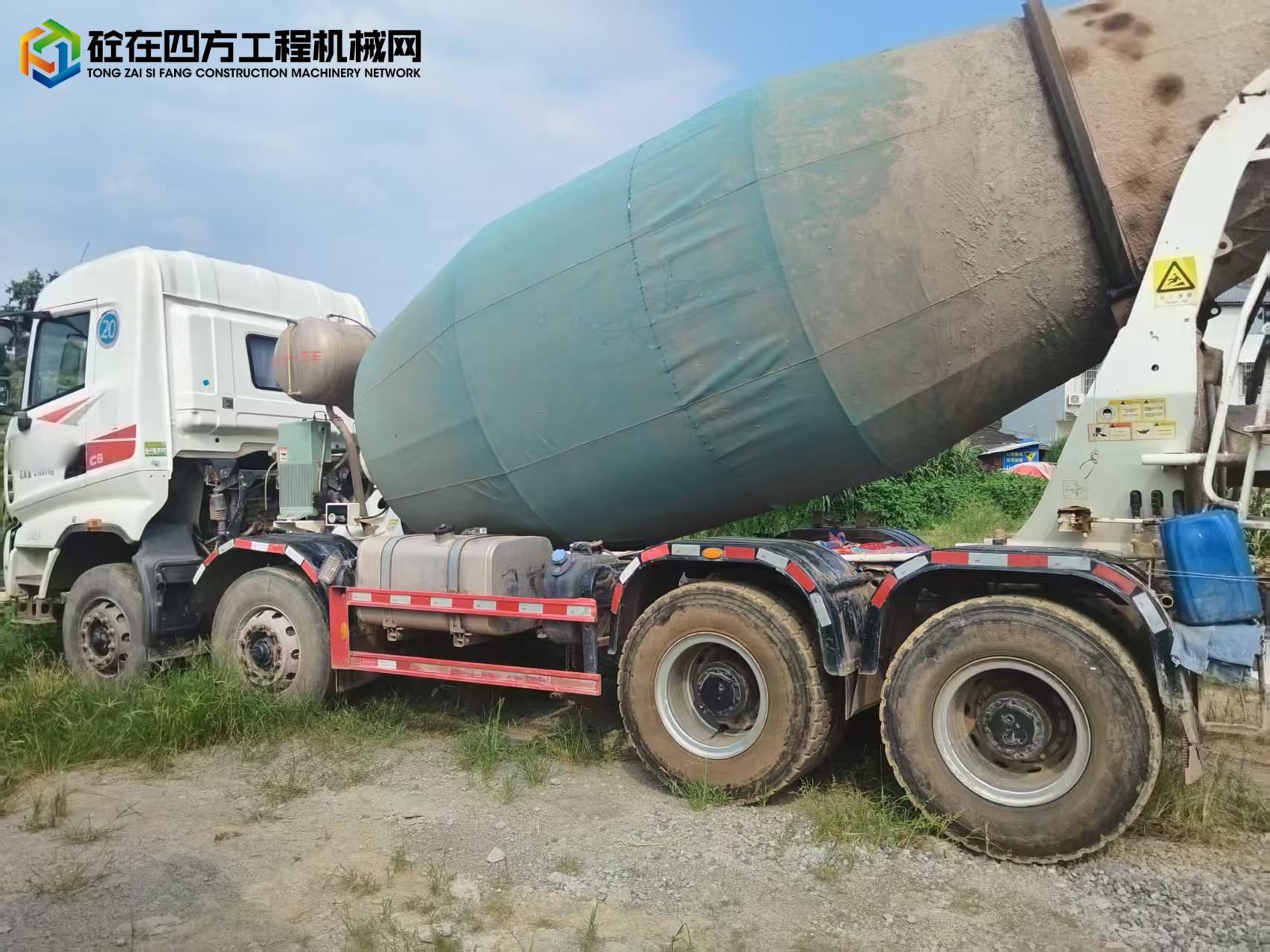 https://images.tongzsf.com/tong/truck_machine/20250807/1689475db879f5.jpg