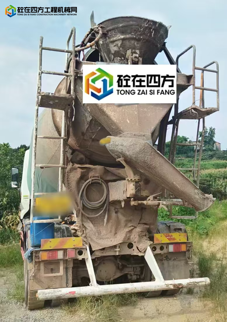 https://images.tongzsf.com/tong/truck_machine/20250807/1689475f0c94d1.jpg
