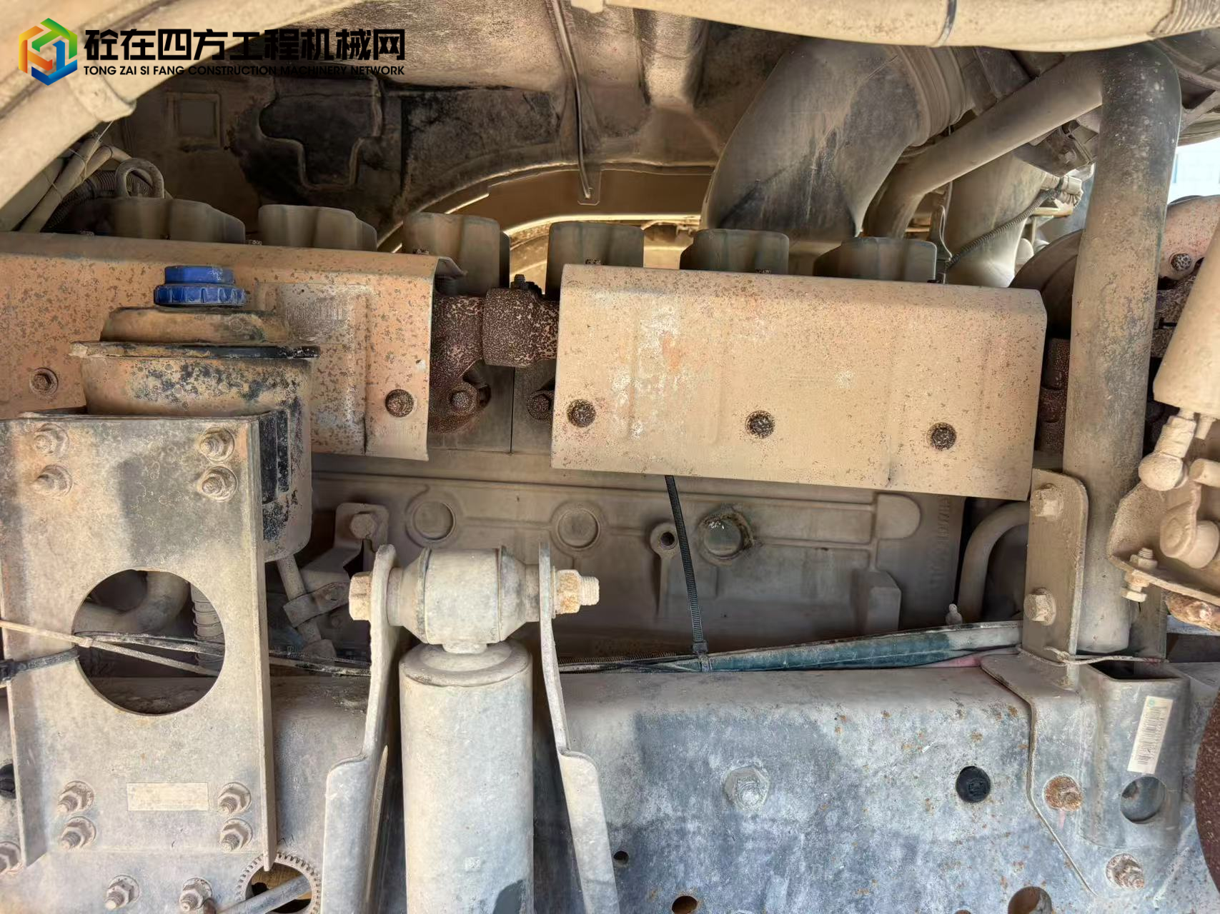 https://images.tongzsf.com/tong/truck_machine/20250808/16895692fc2f15.jpg