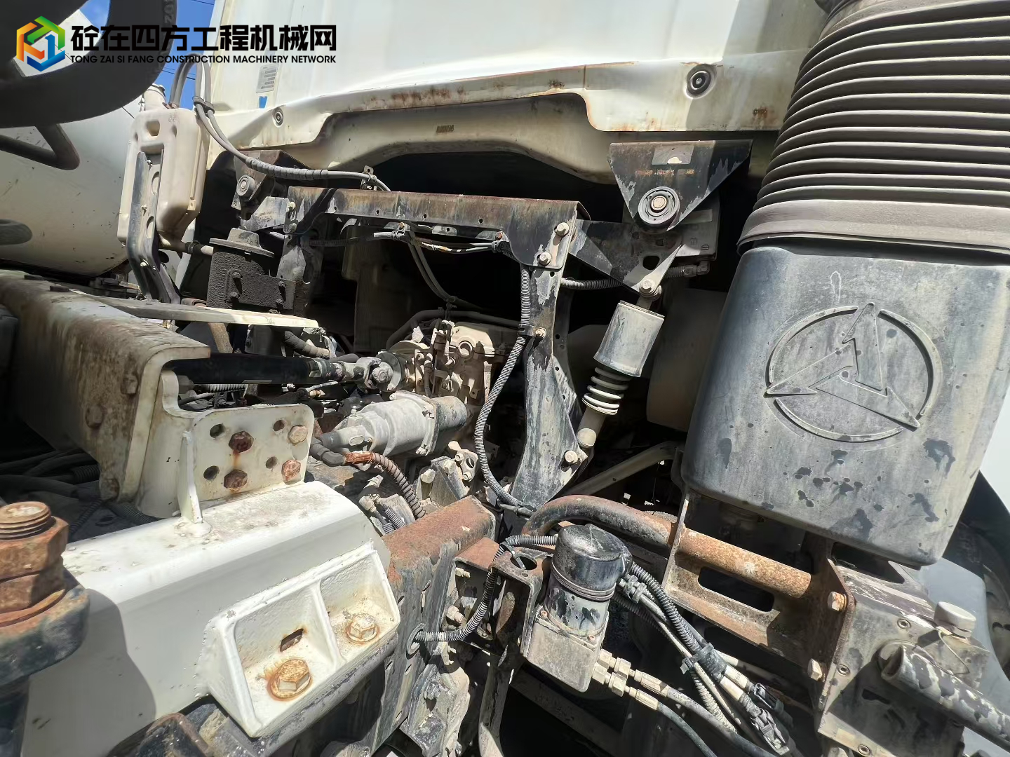 https://images.tongzsf.com/tong/truck_machine/20250808/16895b9d8a47b8.jpg