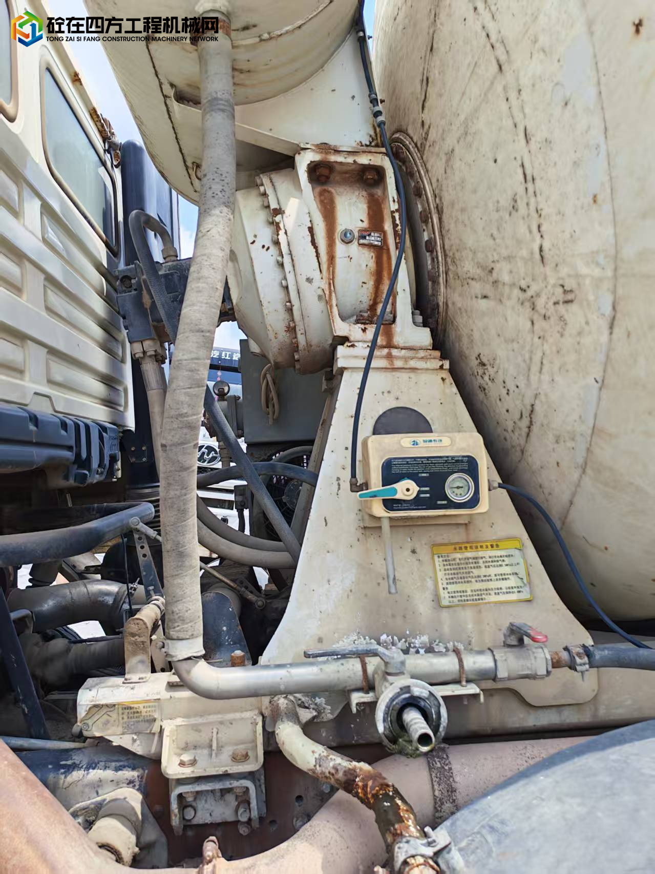 https://images.tongzsf.com/tong/truck_machine/20250809/16896bfb73d1f0.jpg