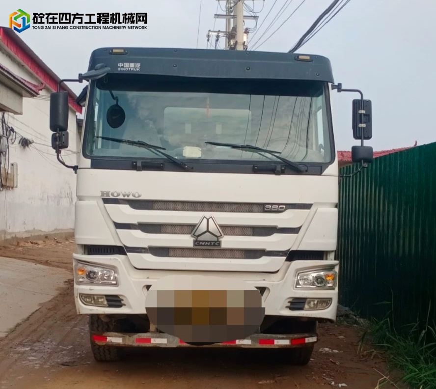 https://images.tongzsf.com/tong/truck_machine/20250810/16897f2ee8b81d.jpg