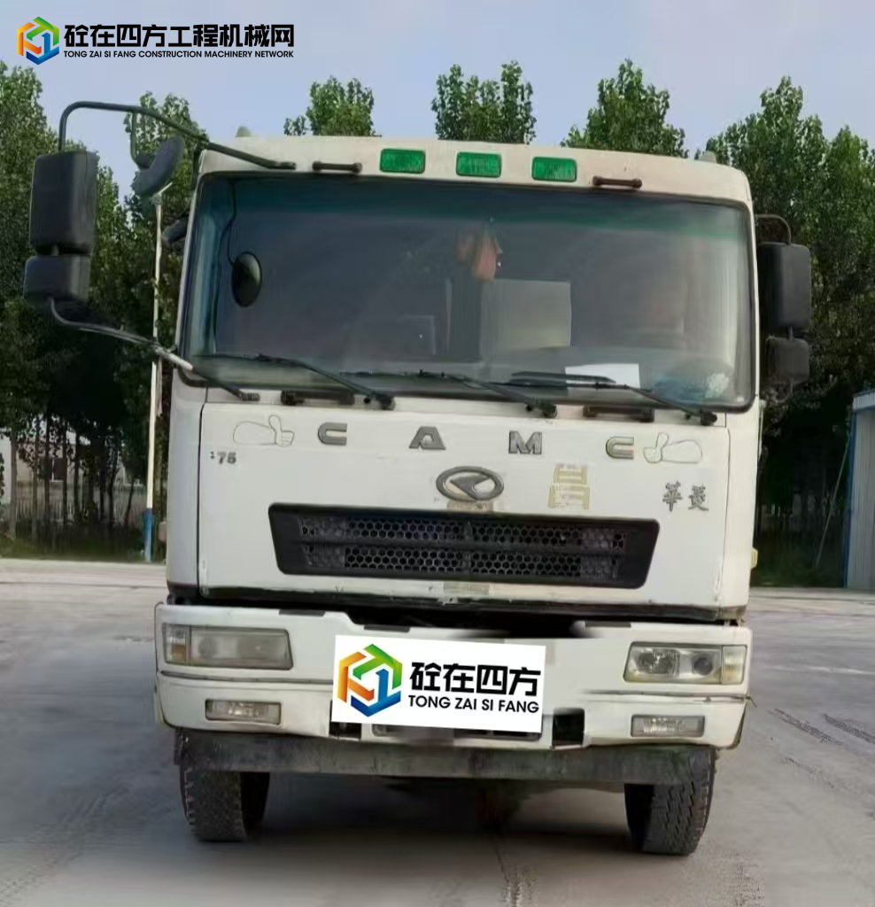 https://images.tongzsf.com/tong/truck_machine/20250811/1689995ea93a52.jpg