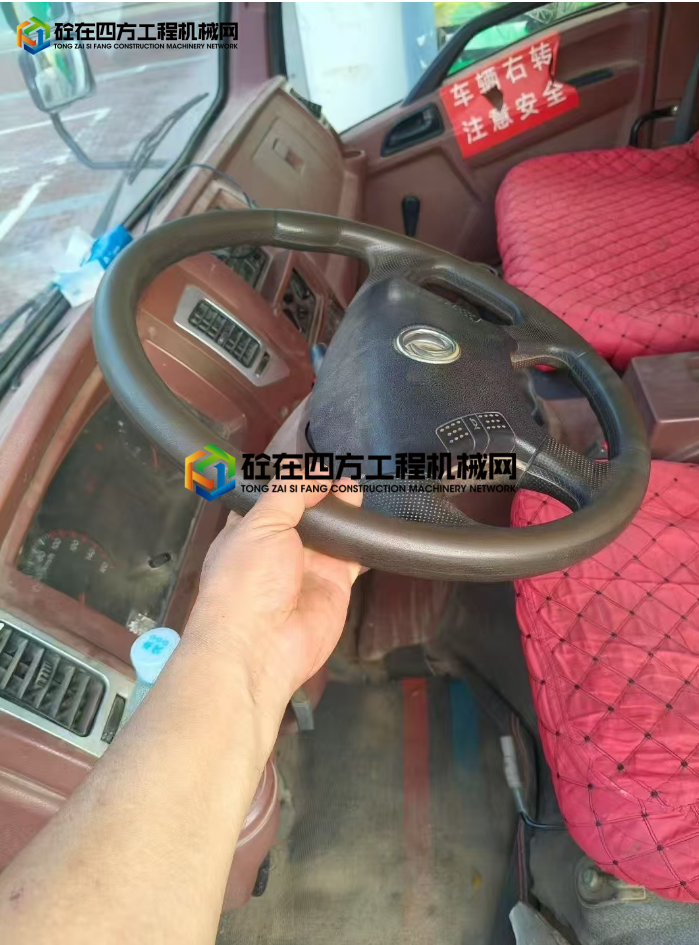 https://images.tongzsf.com/tong/truck_machine/20250811/16899bd80e6ef4.png