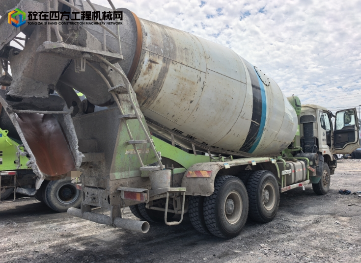 https://images.tongzsf.com/tong/truck_machine/20250812/1689adba6c9635.png