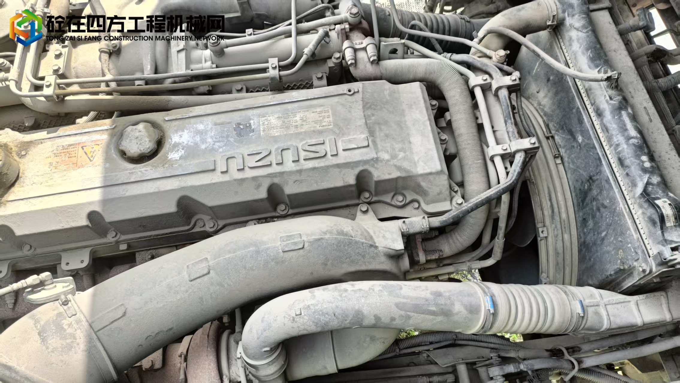 https://images.tongzsf.com/tong/truck_machine/20250812/1689b22e460c30.jpg