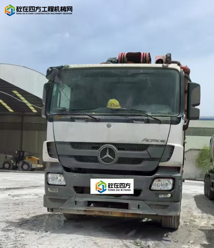 https://images.tongzsf.com/tong/truck_machine/20250813/1689c4db8eccc4.jpg