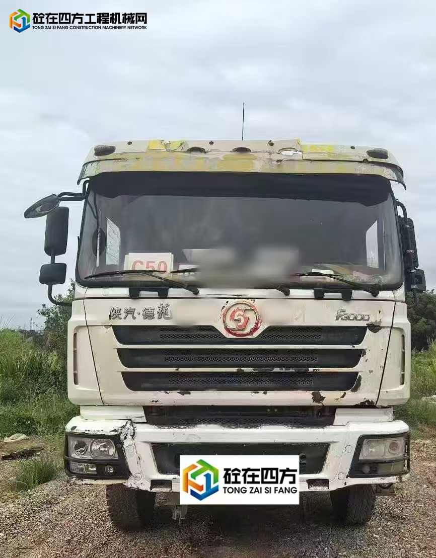 https://images.tongzsf.com/tong/truck_machine/20250813/1689c4e4b60ba2.jpg
