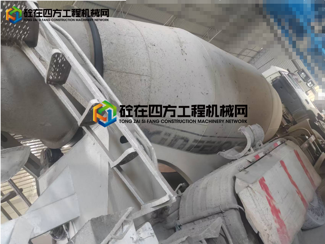 https://images.tongzsf.com/tong/truck_machine/20250814/1689d35bdd7d6c.png