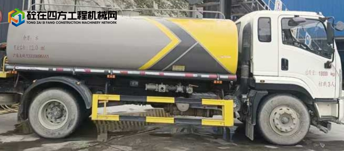 https://images.tongzsf.com/tong/truck_machine/20250814/1689d39a0c3549.png