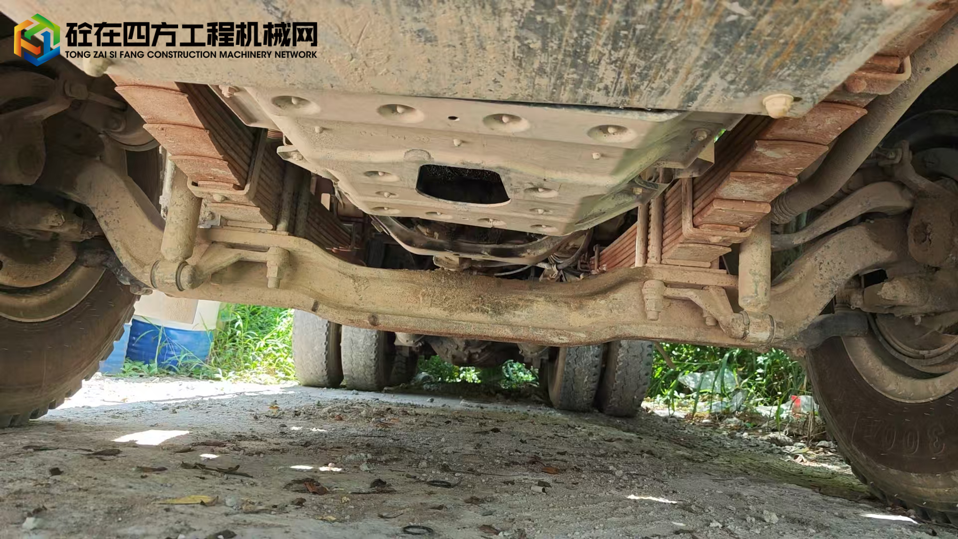 https://images.tongzsf.com/tong/truck_machine/20250814/1689d40e66bdf0.jpg