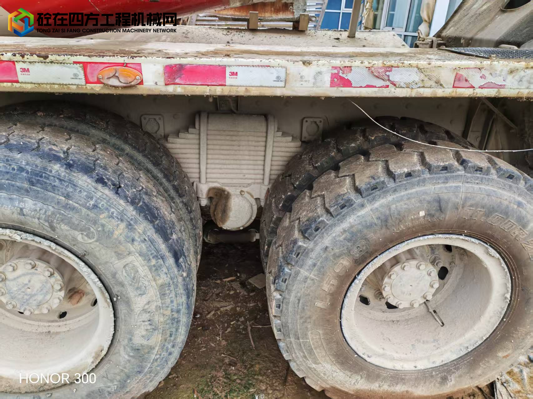 https://images.tongzsf.com/tong/truck_machine/20250814/1689d41f6604a9.jpg