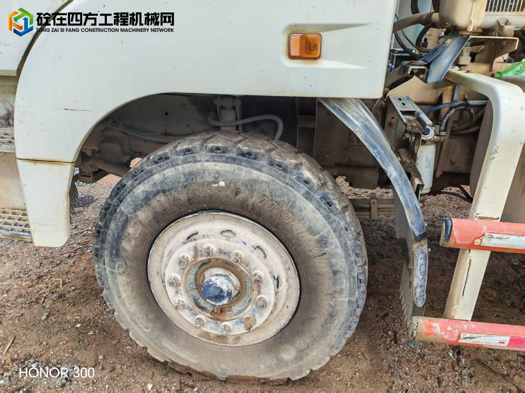 https://images.tongzsf.com/tong/truck_machine/20250814/1689d41fb857f3.jpg