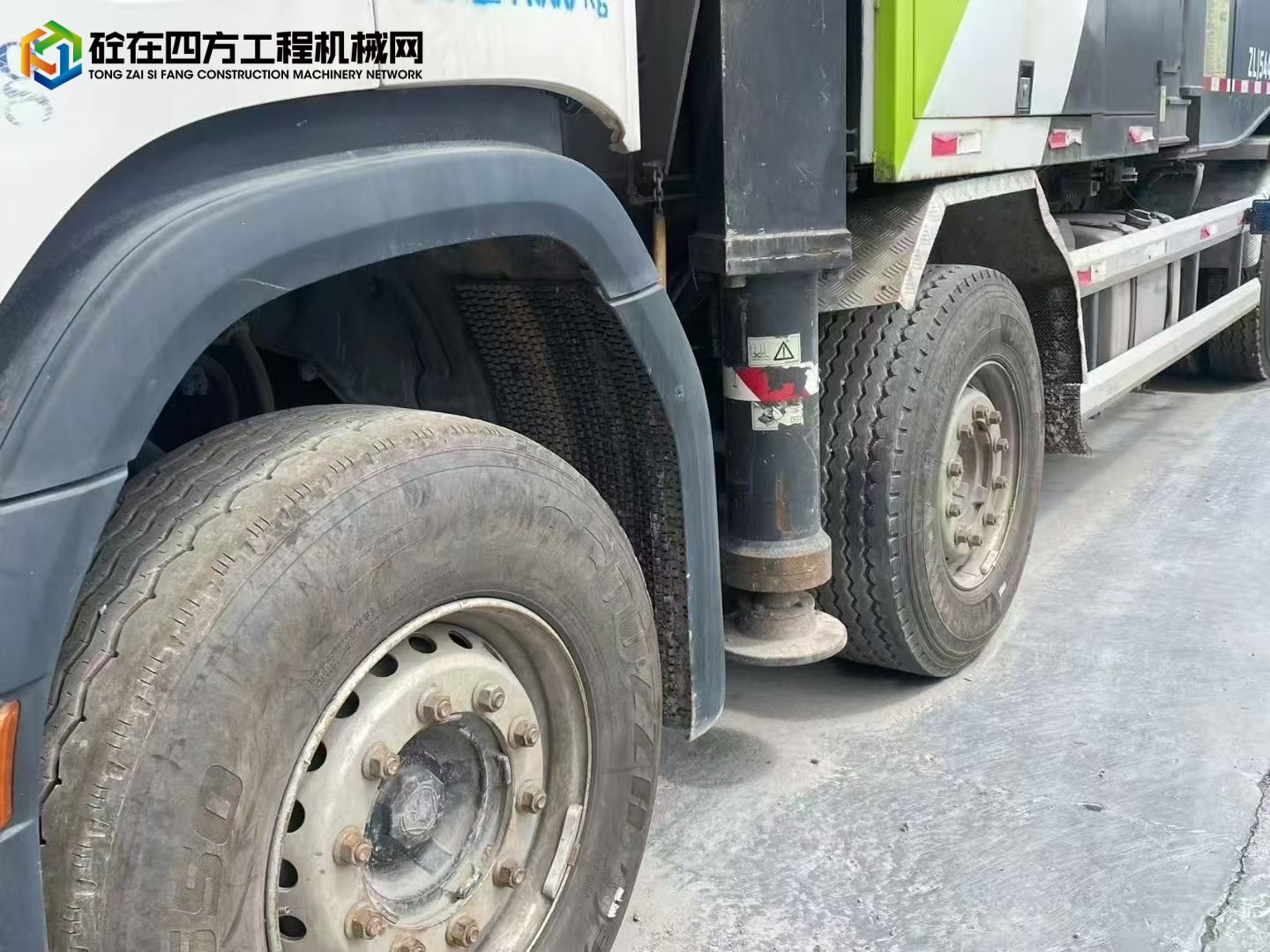 https://images.tongzsf.com/tong/truck_machine/20250814/1689d5eca0f02f.jpg