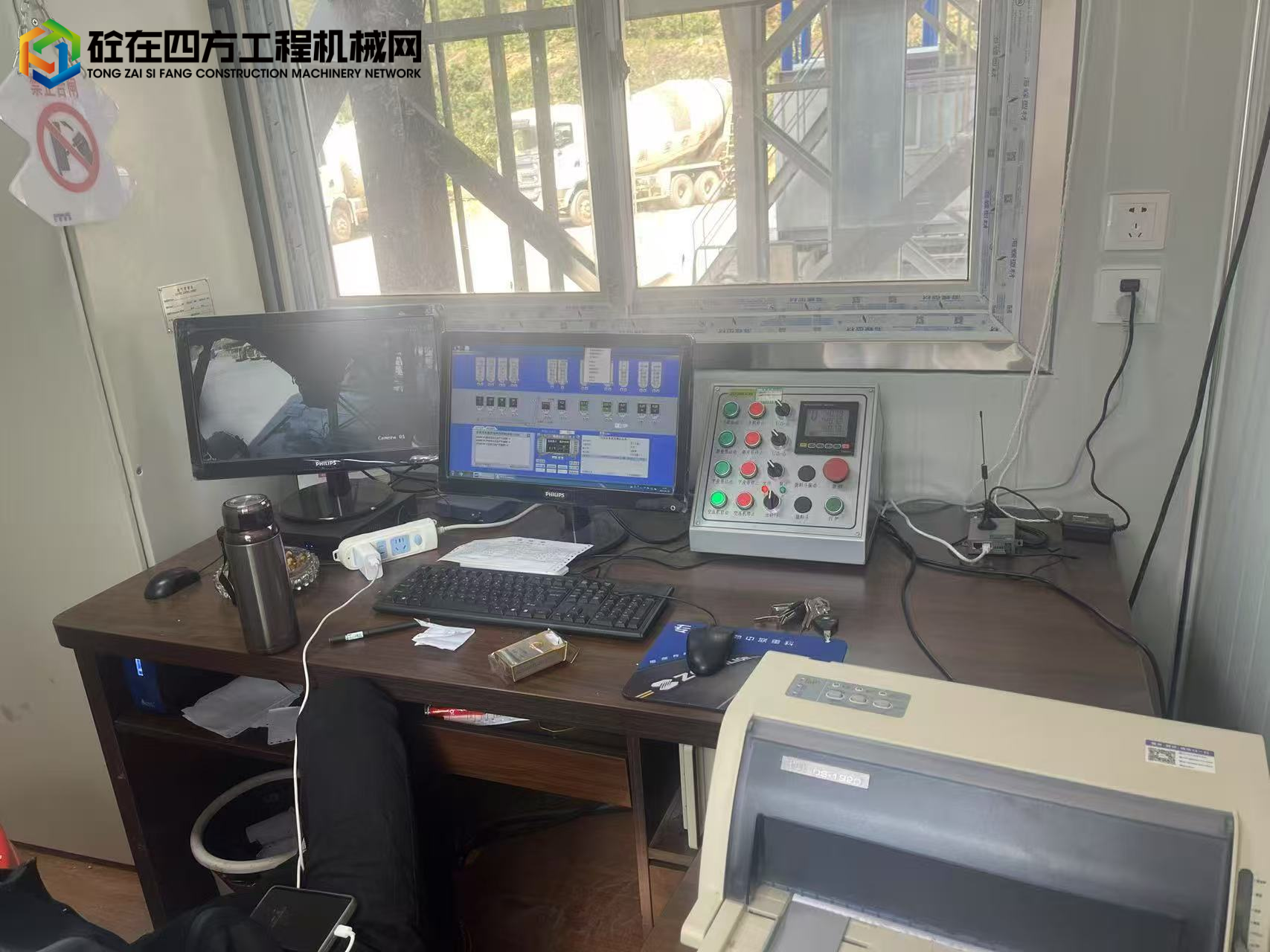 https://images.tongzsf.com/tong/truck_machine/20250814/1689d67e400e14.jpg