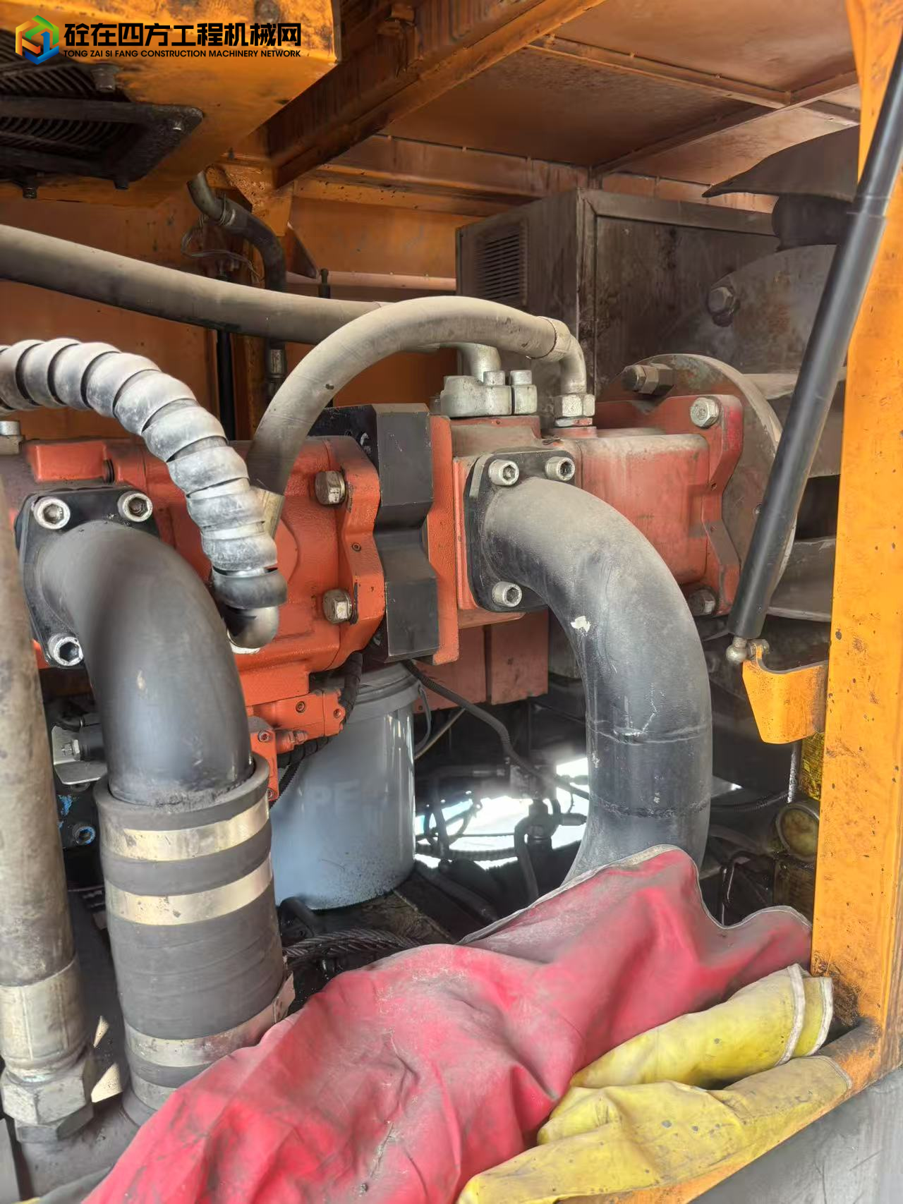 https://images.tongzsf.com/tong/truck_machine/20250814/1689d859b8ef3c.jpg