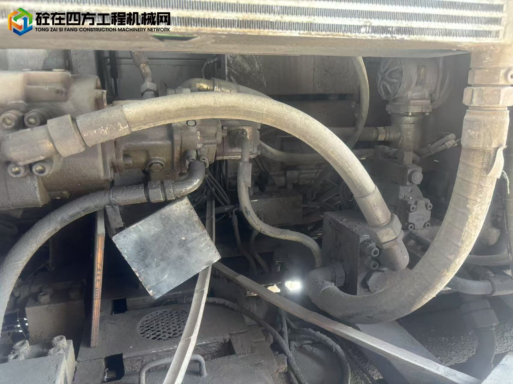 https://images.tongzsf.com/tong/truck_machine/20250814/1689daa77aee4b.jpg