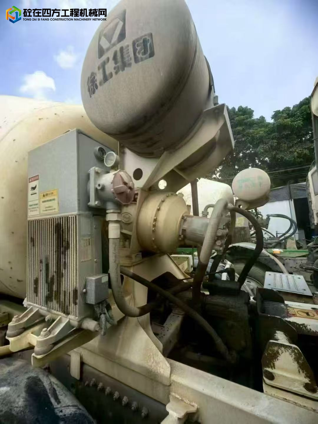 https://images.tongzsf.com/tong/truck_machine/20250814/1689db1617a7c3.jpg