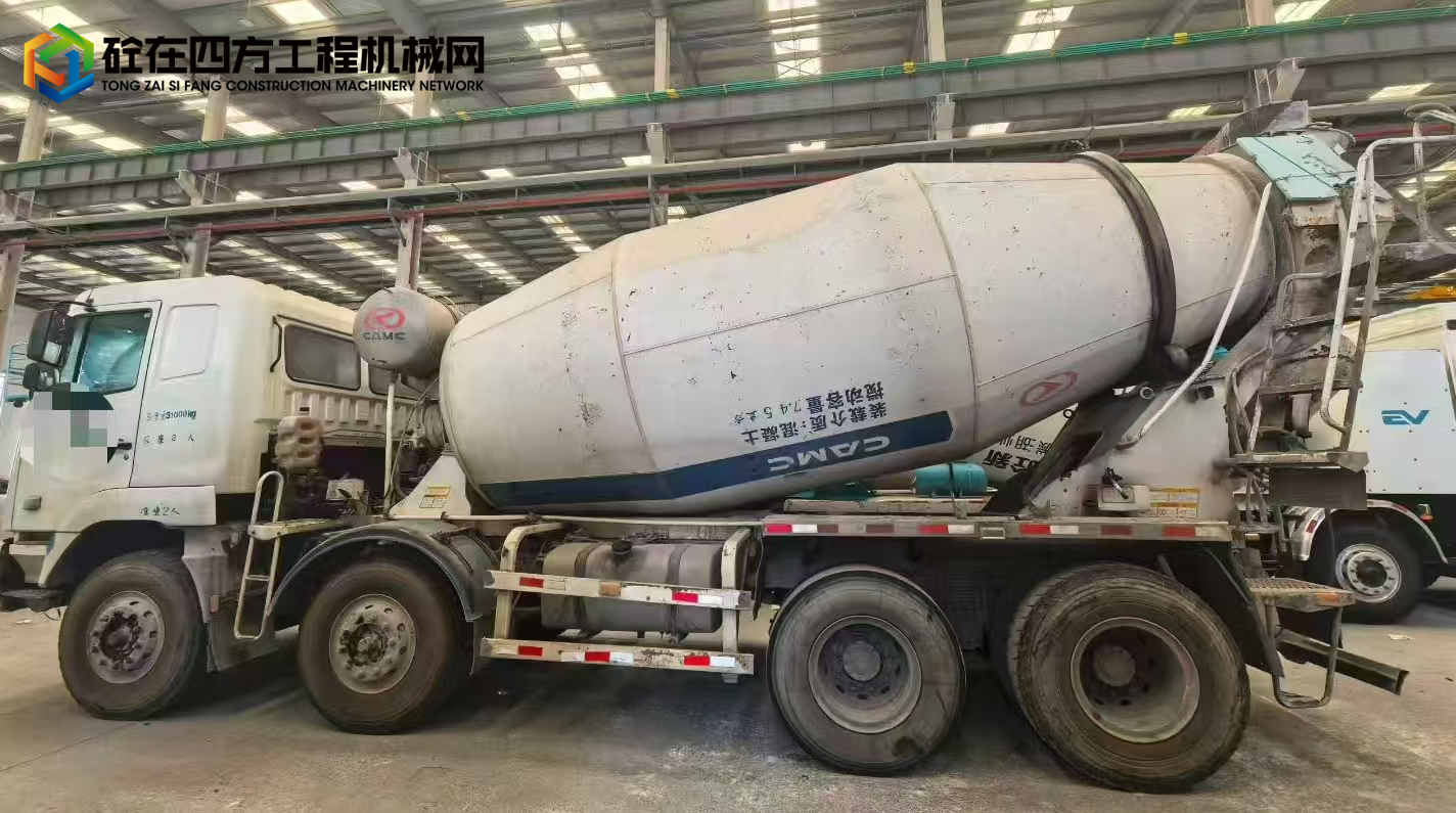 https://images.tongzsf.com/tong/truck_machine/20250814/1689db3cbbfdbd.jpg