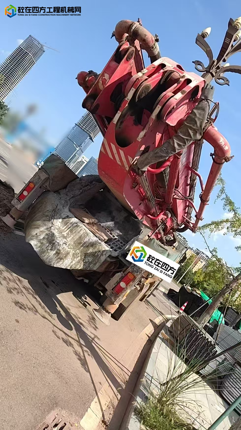 https://images.tongzsf.com/tong/truck_machine/20250815/1689ea0e73bc54.jpg