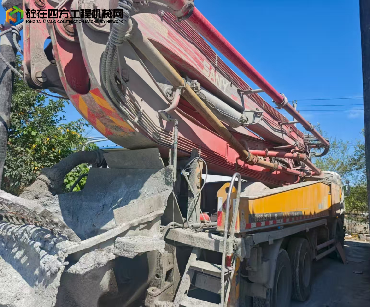 https://images.tongzsf.com/tong/truck_machine/20250815/1689eaf4a833f2.jpg