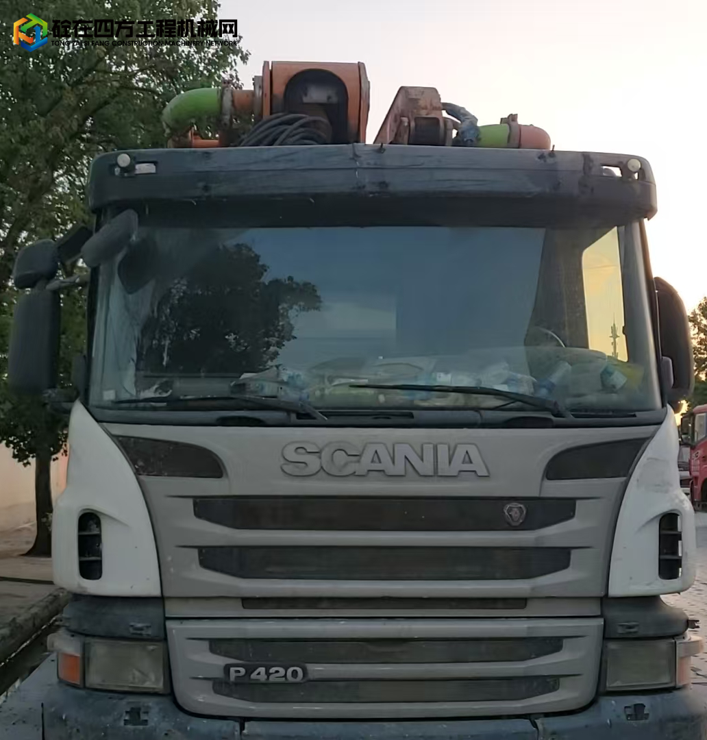 https://images.tongzsf.com/tong/truck_machine/20250816/1689f6093bc9bf.jpg