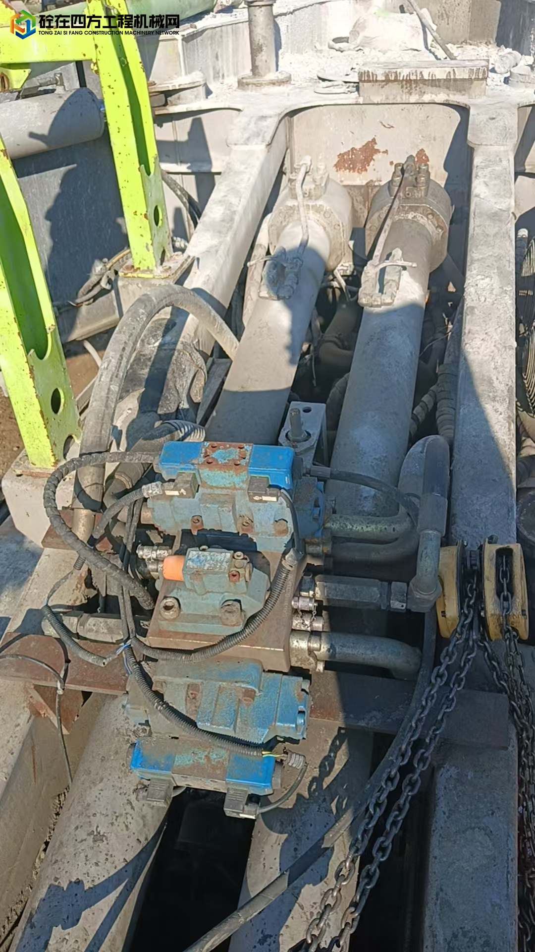 https://images.tongzsf.com/tong/truck_machine/20250816/168a04b6f93131.jpg