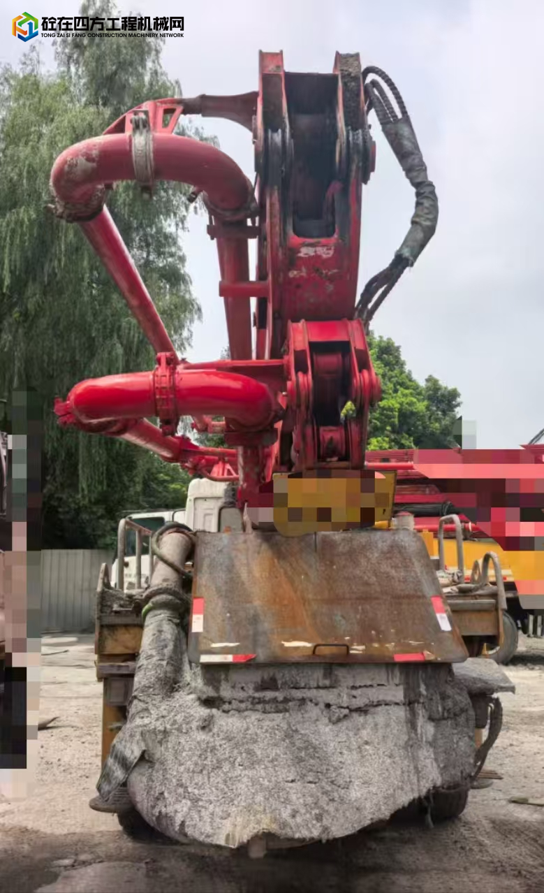 https://images.tongzsf.com/tong/truck_machine/20250818/168a27cb2da861.jpg