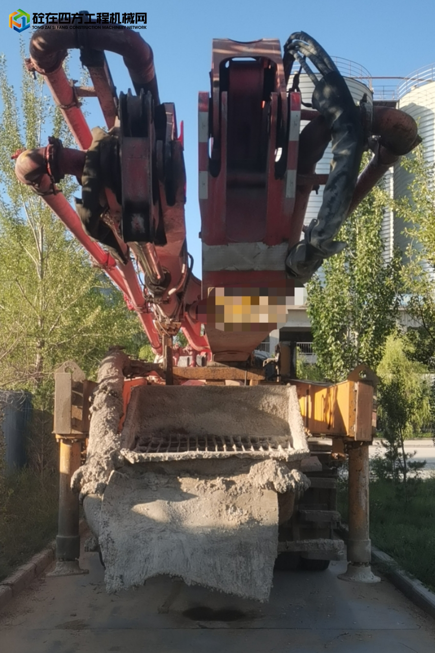 https://images.tongzsf.com/tong/truck_machine/20250818/168a28ba8b19f8.jpg