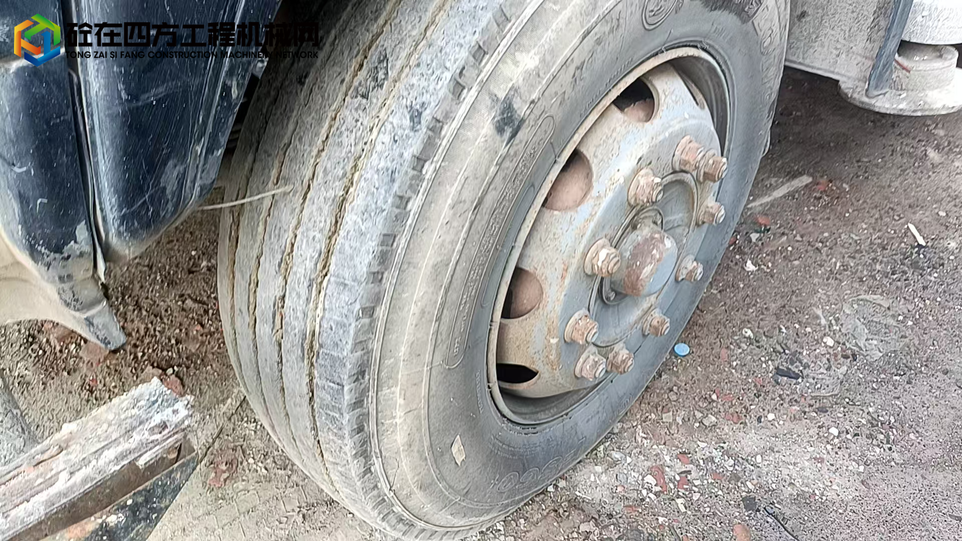 https://images.tongzsf.com/tong/truck_machine/20250818/168a29c26173ba.jpg