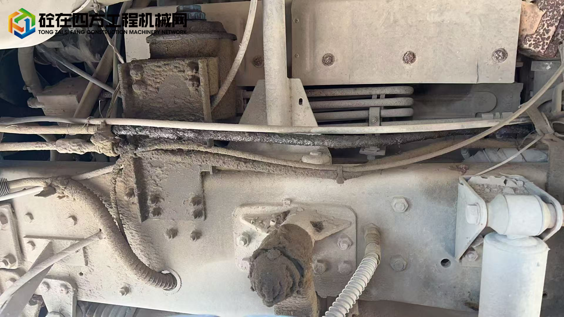 https://images.tongzsf.com/tong/truck_machine/20250818/168a2c4a46c2e1.jpg