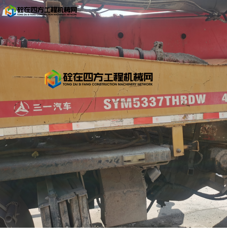 https://images.tongzsf.com/tong/truck_machine/20250818/168a2f001d97f5.png
