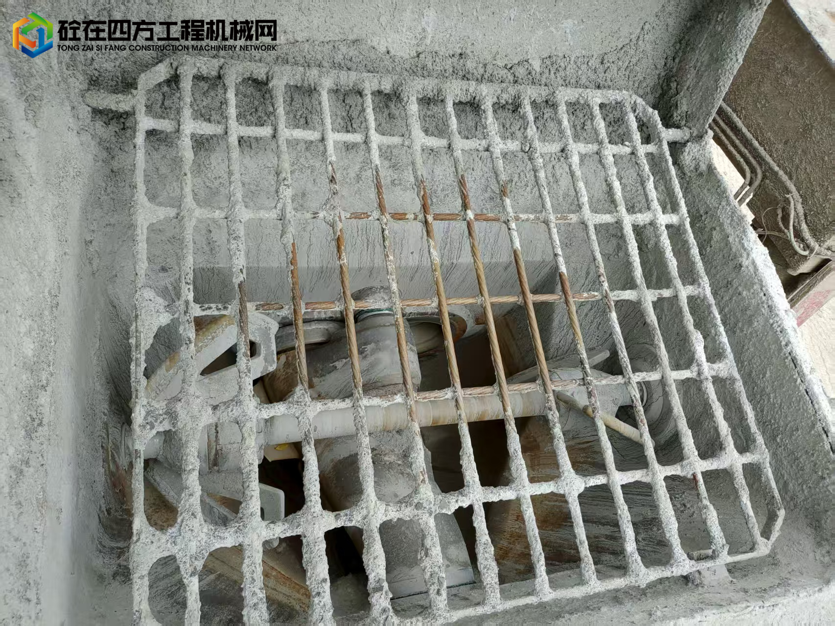 https://images.tongzsf.com/tong/truck_machine/20250819/168a3e9303e04a.jpg