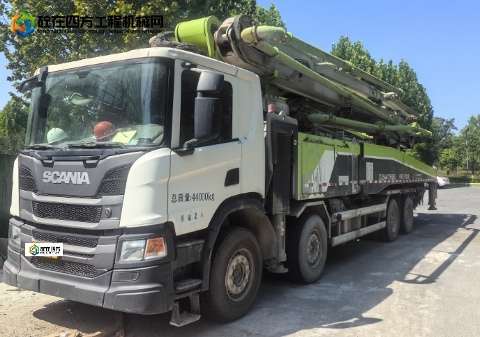 https://images.tongzsf.com/tong/truck_machine/20250819/168a41d3c9cb91.png
