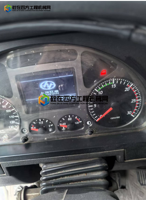 https://images.tongzsf.com/tong/truck_machine/20250819/168a423b566d85.png