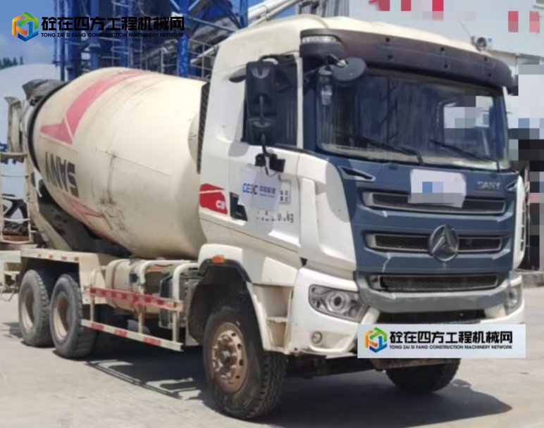 https://images.tongzsf.com/tong/truck_machine/20250819/168a42c2bde3f1.jpg