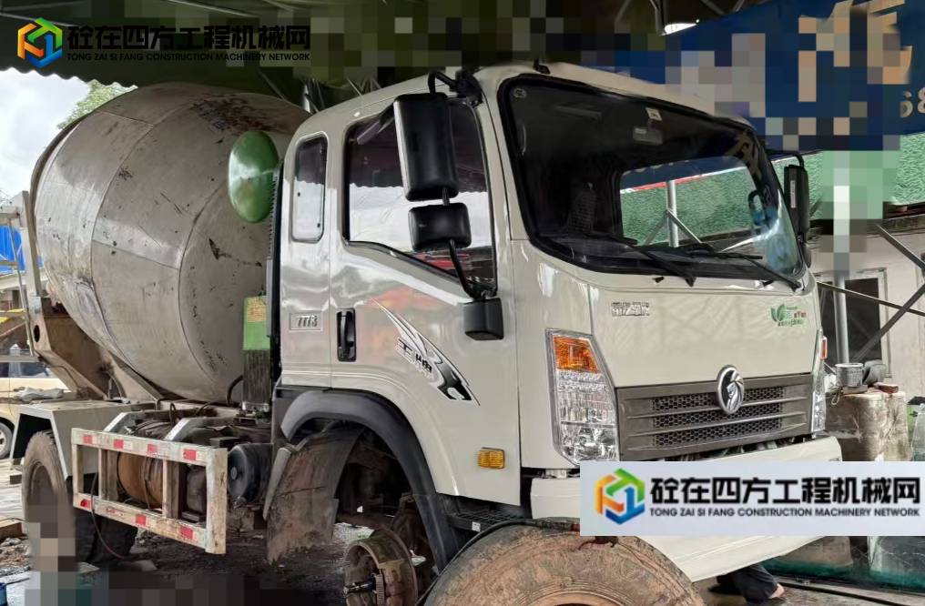 https://images.tongzsf.com/tong/truck_machine/20250819/168a4390ba0dcc.jpg