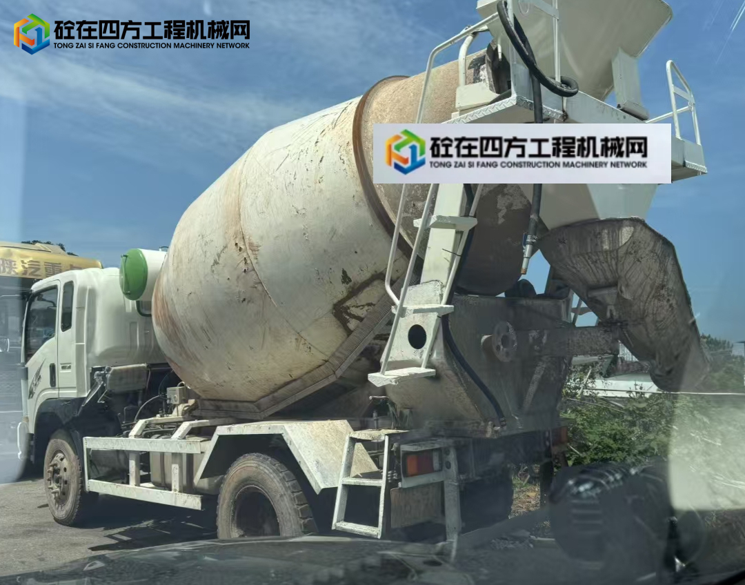 https://images.tongzsf.com/tong/truck_machine/20250819/168a4390d3445e.jpg