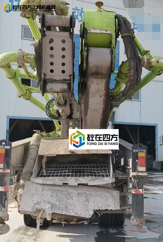 https://images.tongzsf.com/tong/truck_machine/20250819/168a43efaa22af.jpg