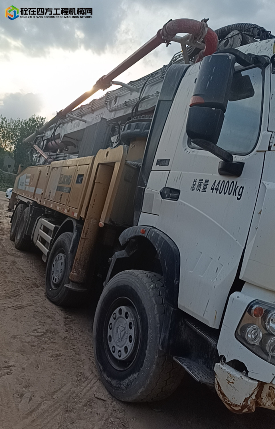 https://images.tongzsf.com/tong/truck_machine/20250820/168a540f424fc2.jpg