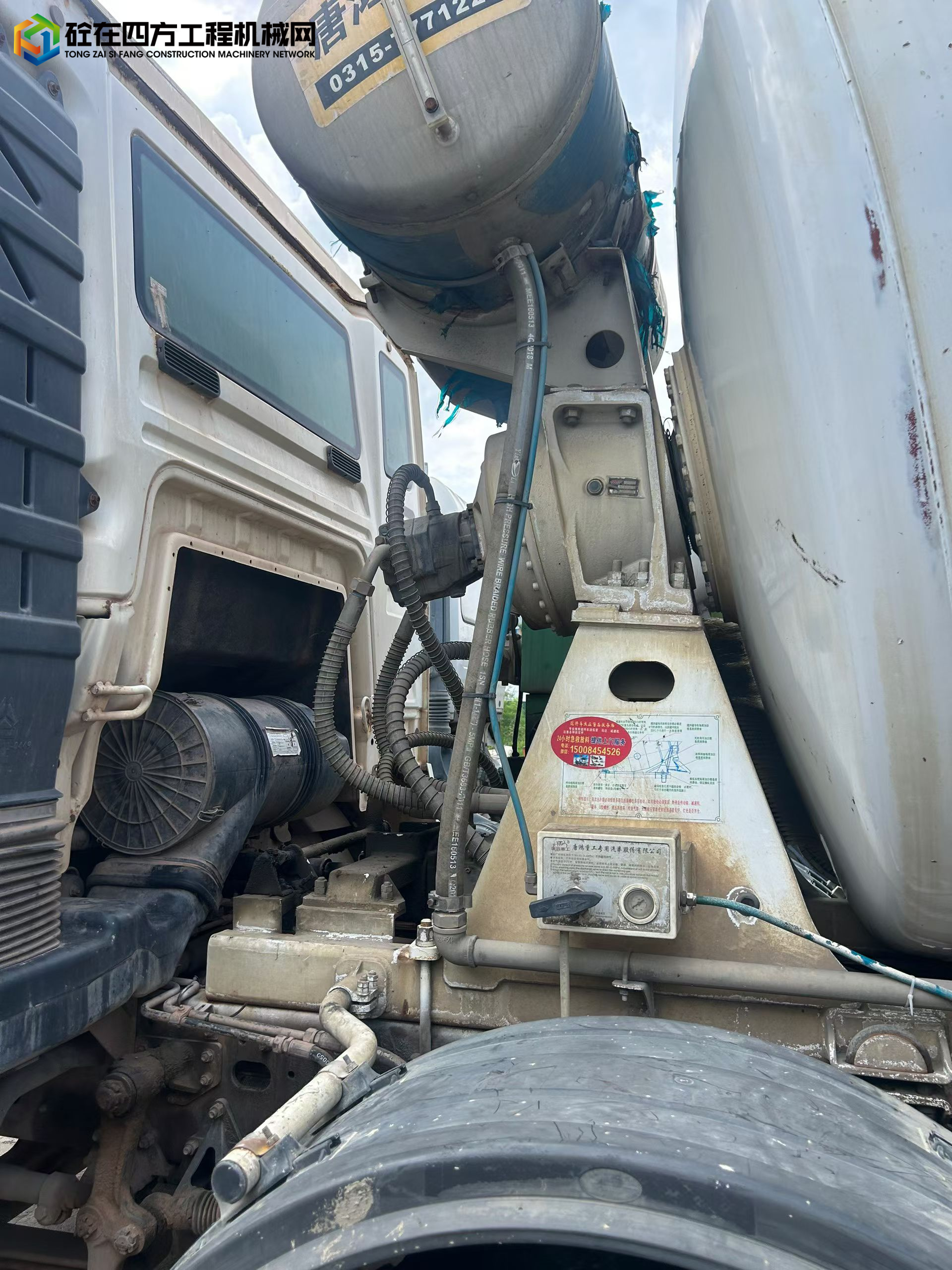 https://images.tongzsf.com/tong/truck_machine/20250821/168a6ba7987aec.jpg