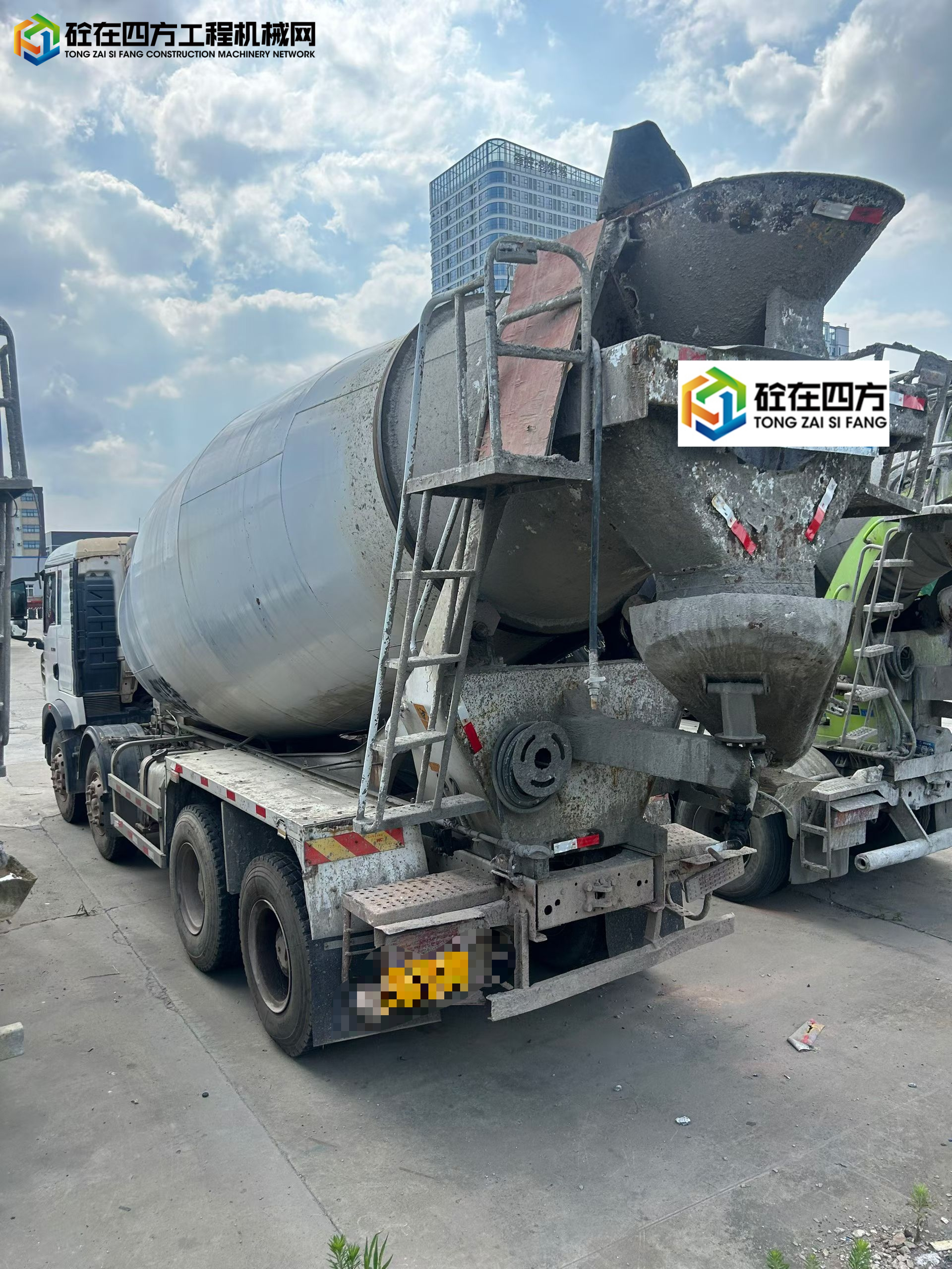 https://images.tongzsf.com/tong/truck_machine/20250821/168a6ba829be9c.jpg