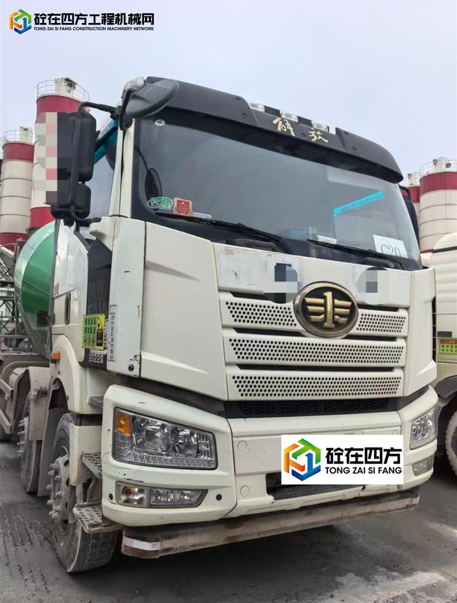 https://images.tongzsf.com/tong/truck_machine/20250822/168a82ea00485f.jpg