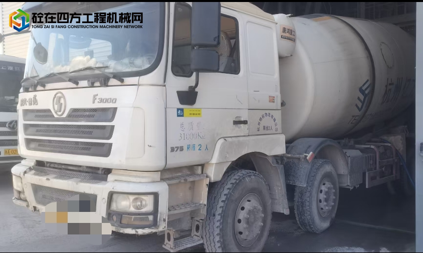 https://images.tongzsf.com/tong/truck_machine/20250824/168aab2fc8a60f.jpg