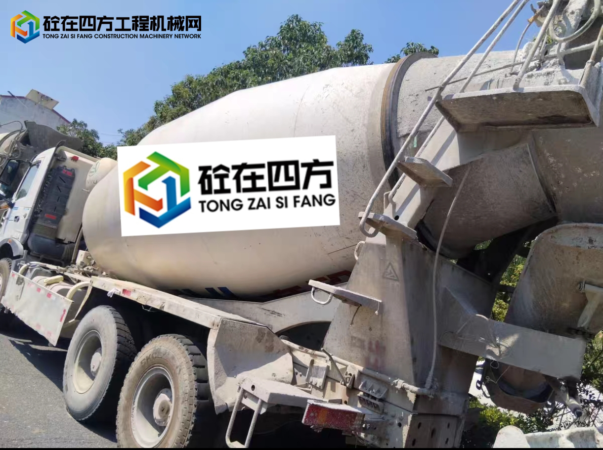 https://images.tongzsf.com/tong/truck_machine/20250824/168ab23da754e1.jpg