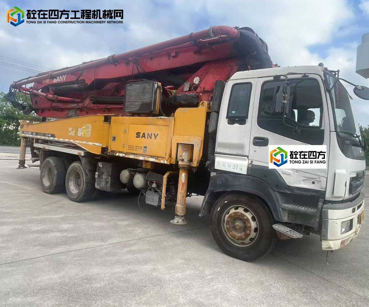 https://images.tongzsf.com/tong/truck_machine/20250825/168abc2f078ec0.jpg